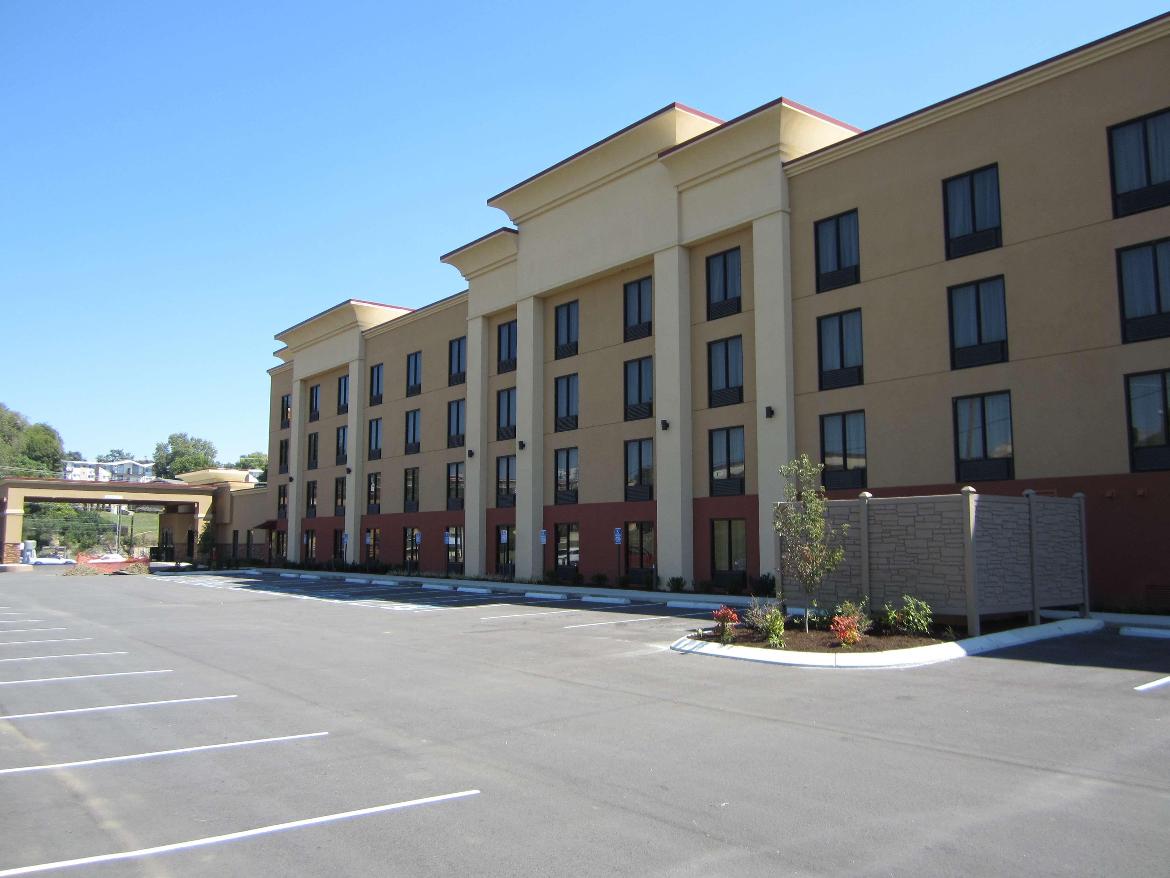 Best Western Plus Sunrise Inn Nashville Exterior photo